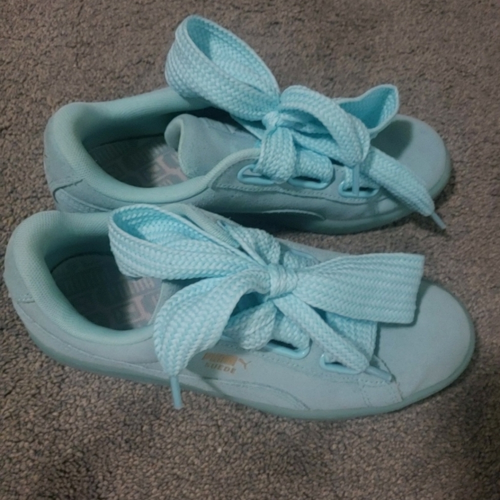 Puma suede heart reset WNs